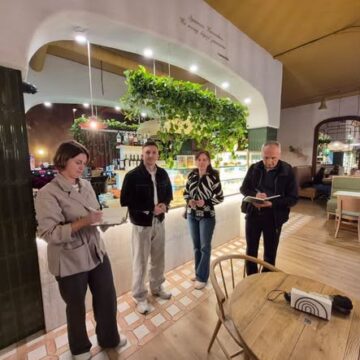 Під час рейду у Івано-Франківську виявлено дев’ять осіб, які працювали без належного оформлення трудових відносин Під час рейду у Івано-Франківську виявлено дев’ять осіб, які працювали без належного оформлення трудових відносин