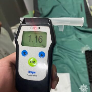 У Івано-Франківську патрульні склали адмінматеріали на водія з ознаками сп’яніння та без документів на авто У Івано-Франківську патрульні склали адмінматеріали на водія з ознаками сп’яніння та без документів на авто