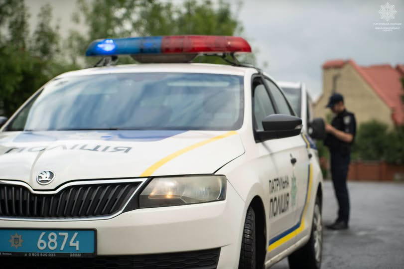 Патрульні склали адмінматеріали на чергового нетверезого водія Патрульні склали адмінматеріали на чергового нетверезого водія