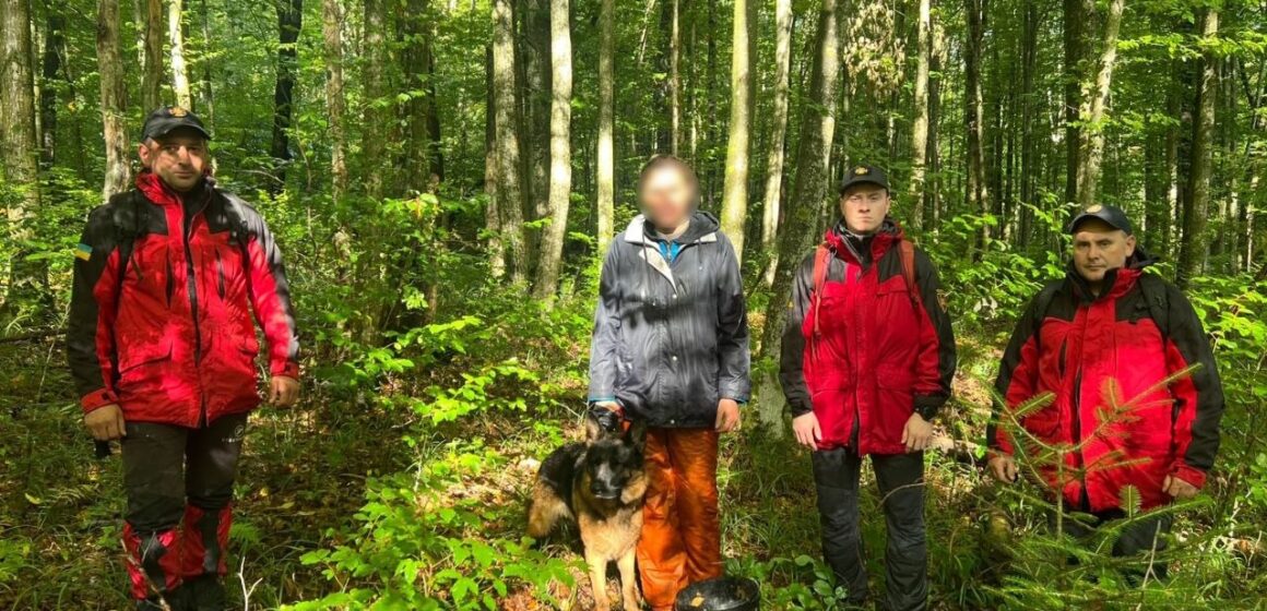 Гірські рятувальники двічі за добу надали допомогу людям (ФОТО)