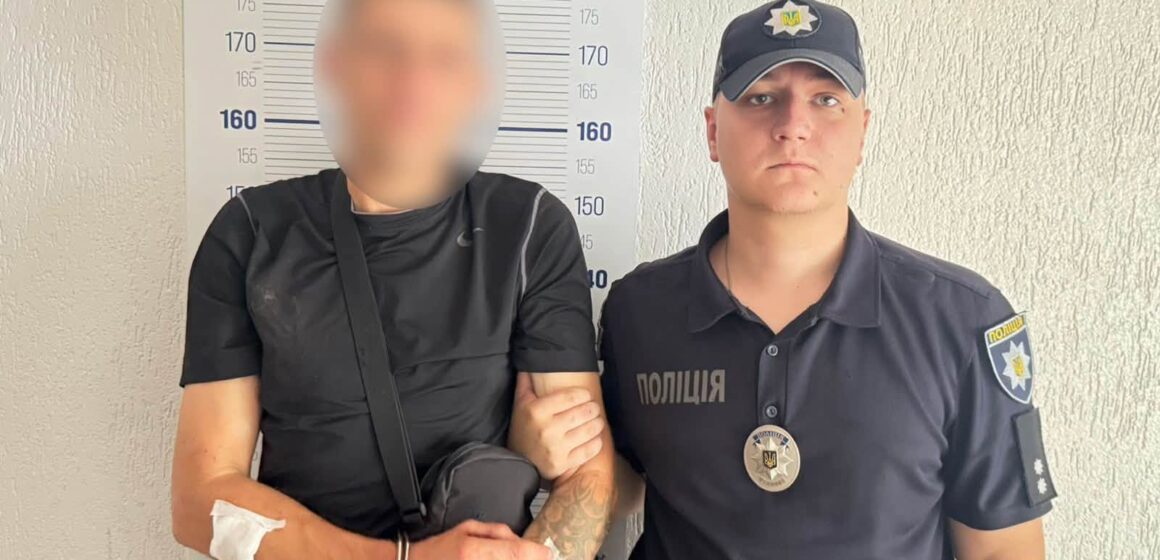 Вбивство в закинутій будівлі: поліцейські Івано-Франківська оперативно встановили та затримали підозрюваного Вбивство в закинутій будівлі: поліцейські Івано-Франківська оперативно встановили та затримали підозрюваного