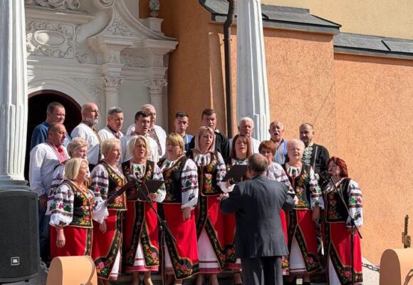 В Рогатині відбувся щорічний фестиваль духовної пісні «Молитовний передзвін»