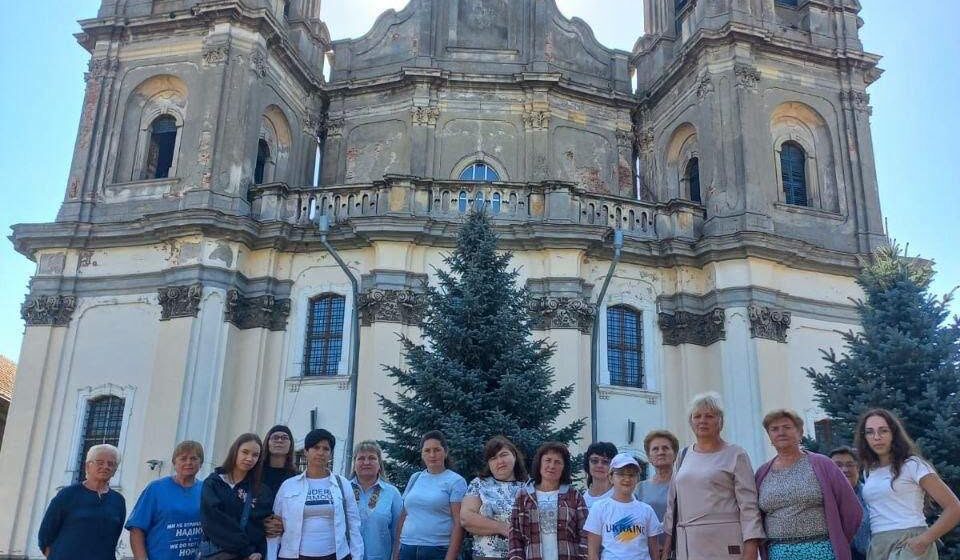 18 рідних наших Захисників із Єзупільської громади побували в одноденній мандрівці Покуттям 18 рідних наших Захисників із Єзупільської громади побували в одноденній мандрівці Покуттям