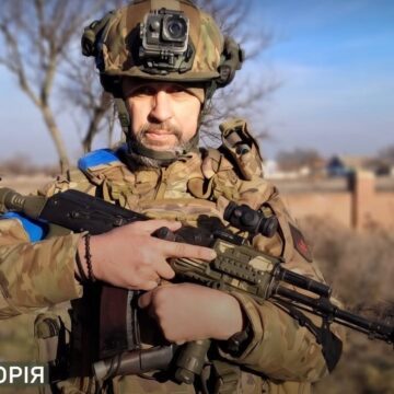 Вода цінніша за їжу: головний сержант 102-ї бригади про сто днів на позиціях